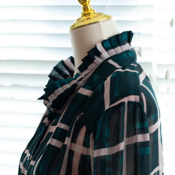 Cabi Cake Ruffle Blouse Style 3948 Plaid Pink Green Size L - Picture 6 of 16